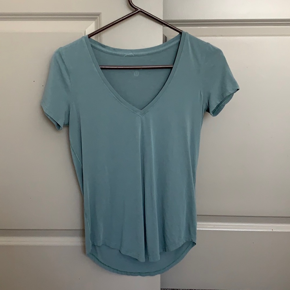 Lululemon V Neck